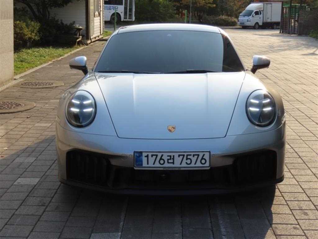 Porsche 911 (992) Carrera GTS Standard