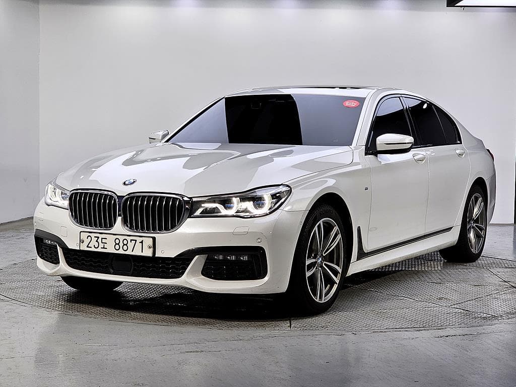 BMW 7 Series (G11) 740d xDrive M Sport Standard