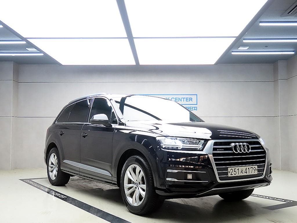 Audi Q7 (4M) 45 TFSI Quattro Standard